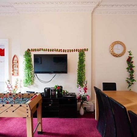 Edinburgh Central Roomz Aparthotel Exterior foto